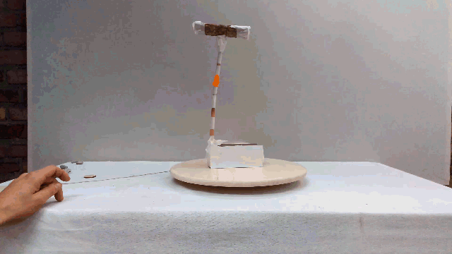 Kunst in Zicht Bad met hoge stenen 1