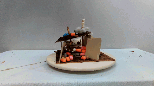 Kunst in Zicht Koelkast met aarde erop 1
